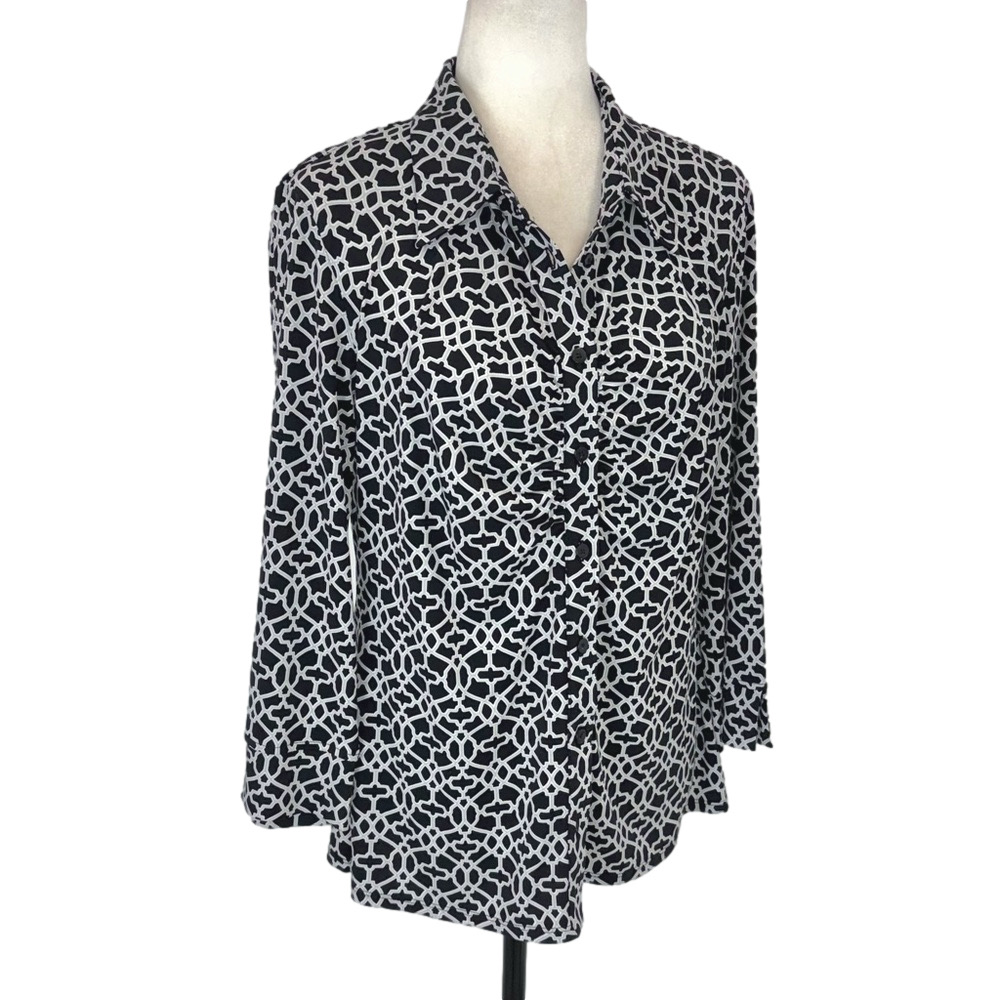 Laundry black and grey stretchy shirt